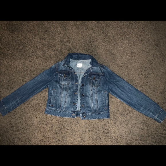 Denim Jean Jacket - Picture 3 of 5